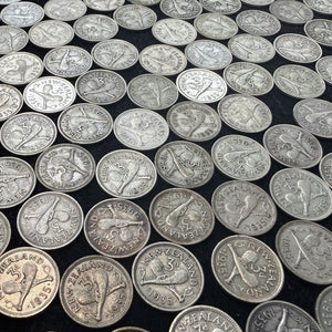 The “Shortland” Hoard of 1935 New Zealand Threepence [ Random ]
