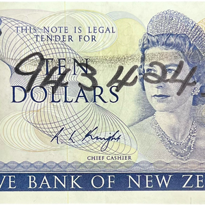 1977 New Zealand Error Knight Ten Dollars